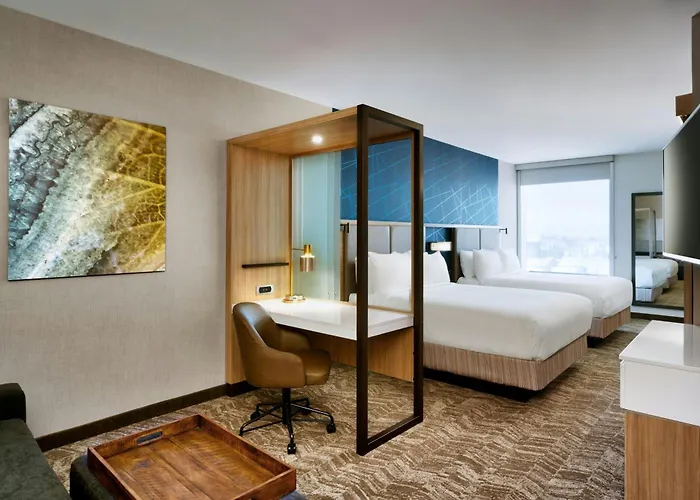 Springhill By Marriott 3*