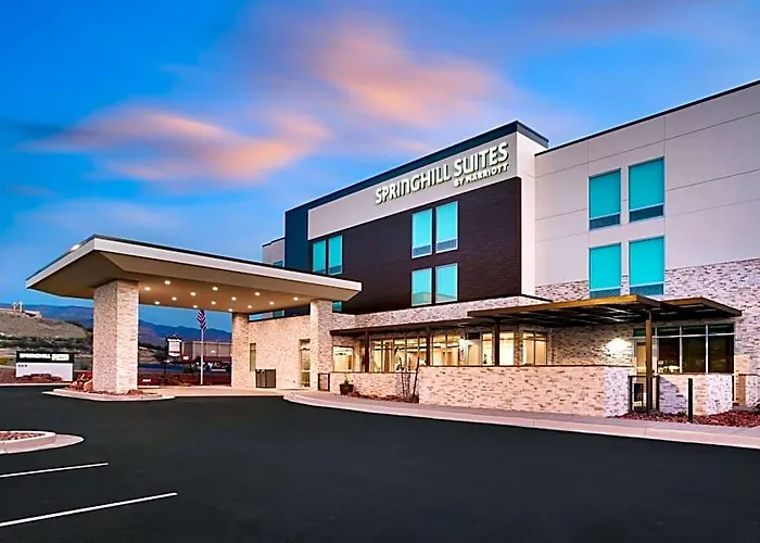 Springhill By Marriott 3*